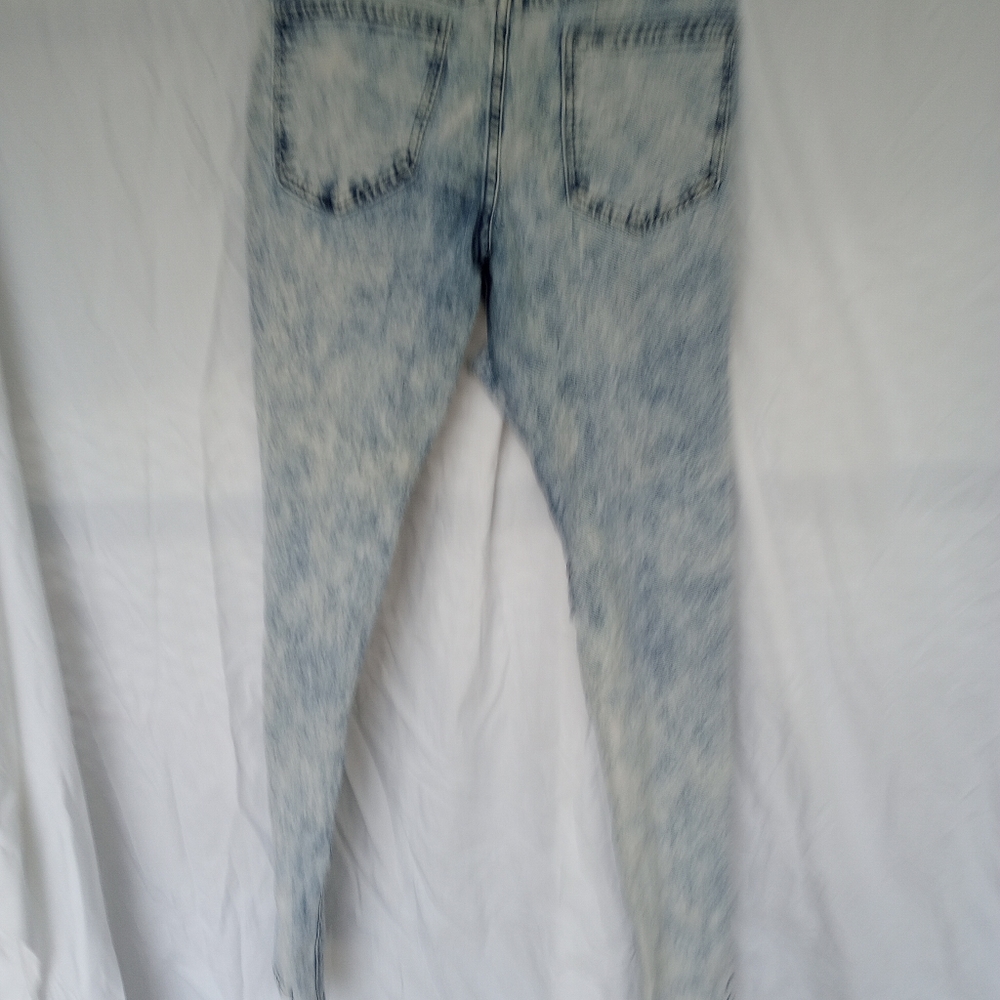 Jeans - Picture 3 of 6